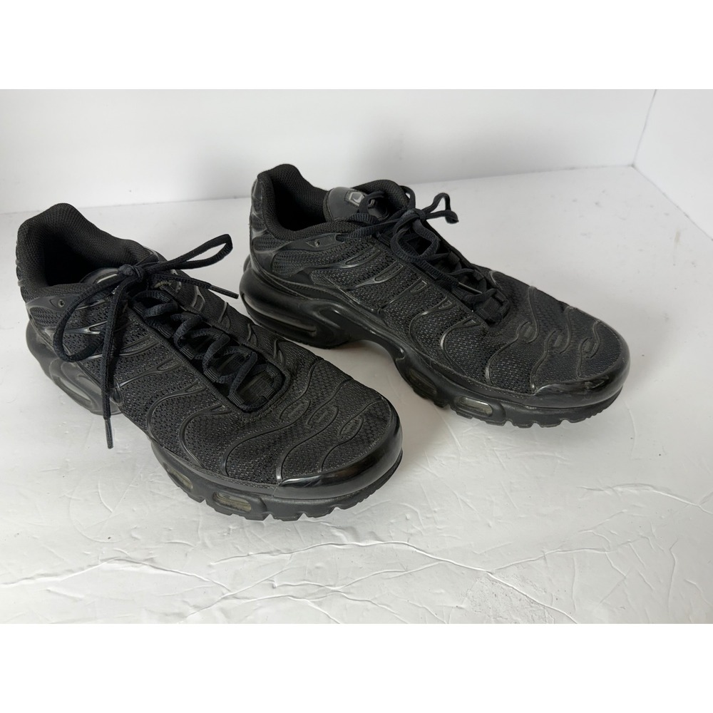 Nike Air Max Plus Triple Black Men Running Shoes 604133-050 Size 9.5 Sneaker - Picture 3 of 9